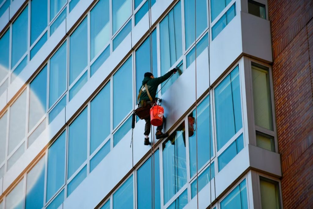How To Choose The Right Contractors For Highrise Building Window ...
